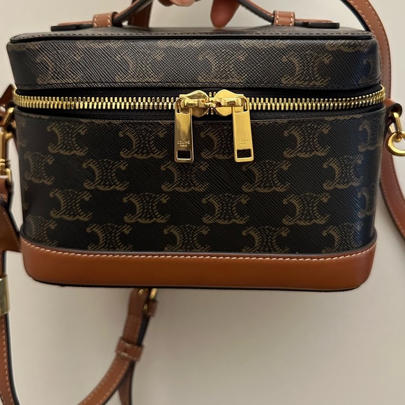 CELINE VANITY IN TRIOMPHE CANVAS AND CALFSKIN - Picture 1 of 10